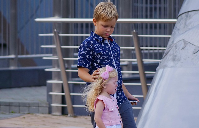 Free Kids Sad photo and picture