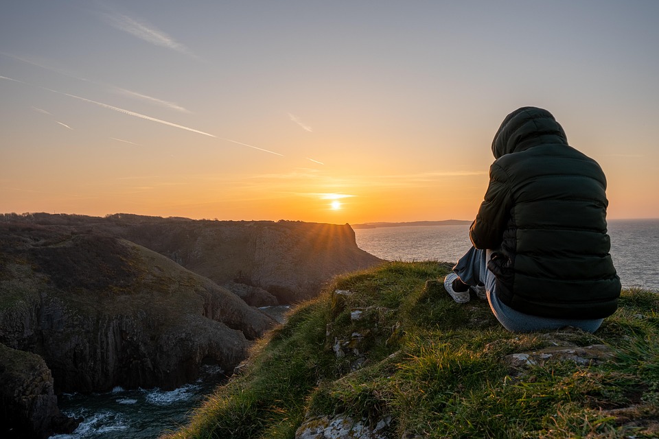sunset-4976814_960_720.jpg