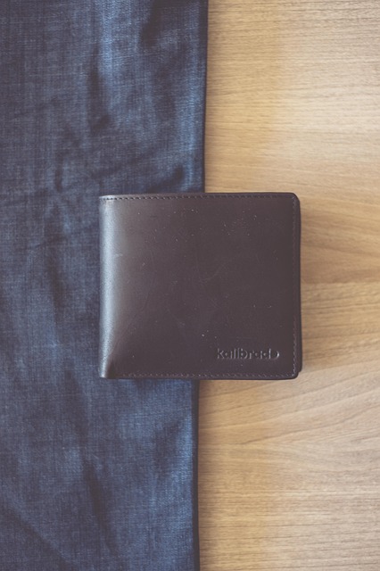 Free Wallet Leather photo and picture
