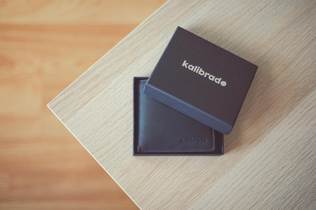 Free Wallet With Box Box Wallet photo and picture