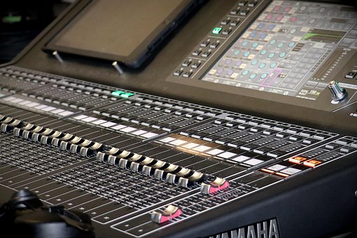 Mixer, Consola, Tehnologia Evenimentului