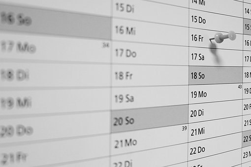 Calendar, Tapet 4K, Fundaluri Reci
