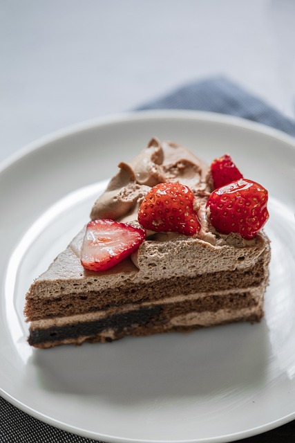 Free Strawberry Chocolate Cake Dessert photo and picture