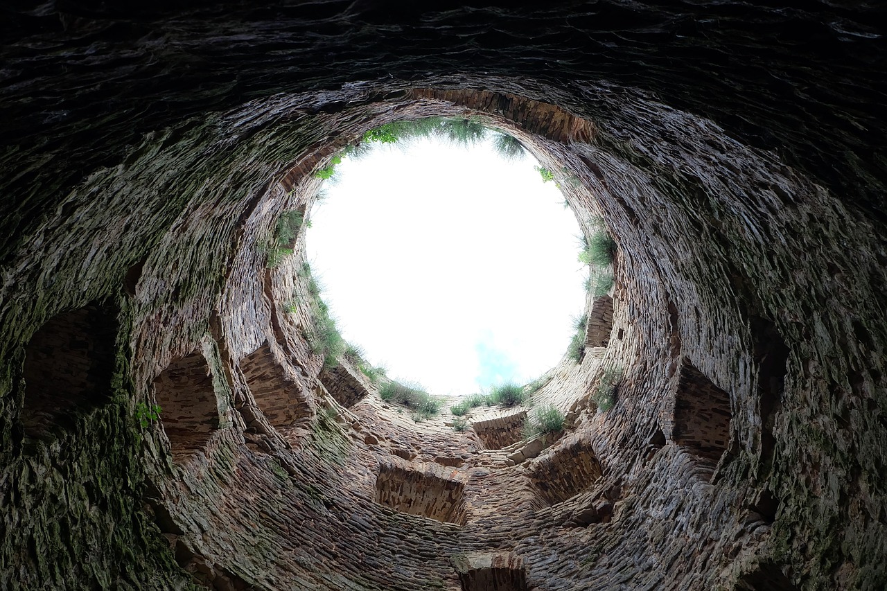Tower - free online jigsaw puzzle photo