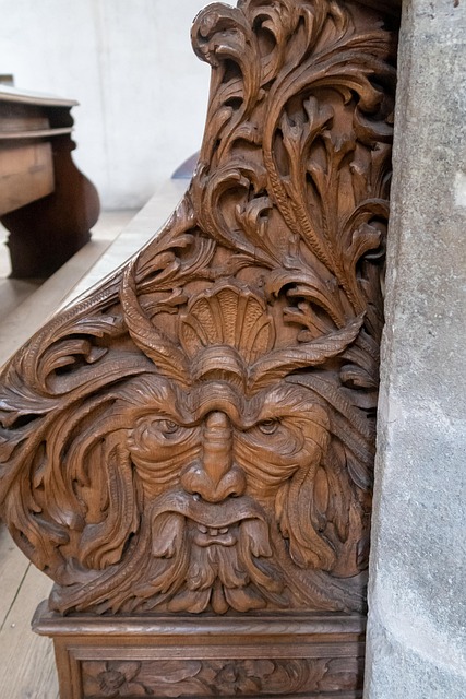 Bänke, Hölzern, Geschnitzt, Greenman