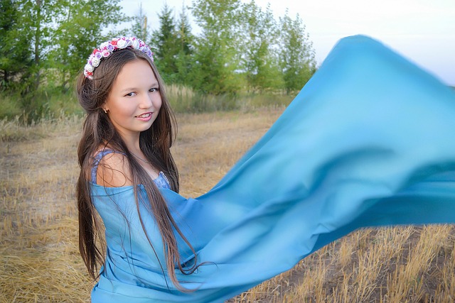 Free Girl Field photo and picture
