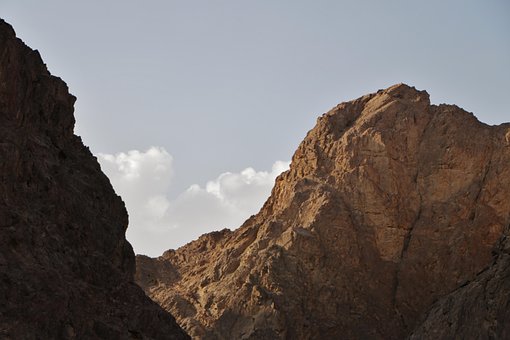Free Desert Mountain photo and picture