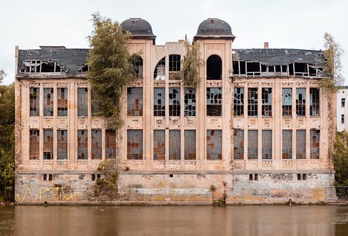 Free Ruin Building photo and picture