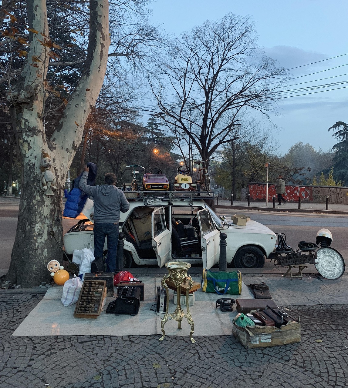 Flea Market In Georgia Street Life Free Photo On Pixabay Pixabay