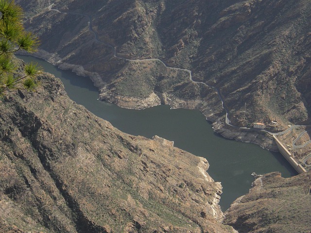 Free Reservoir Gran Canaria photo and picture