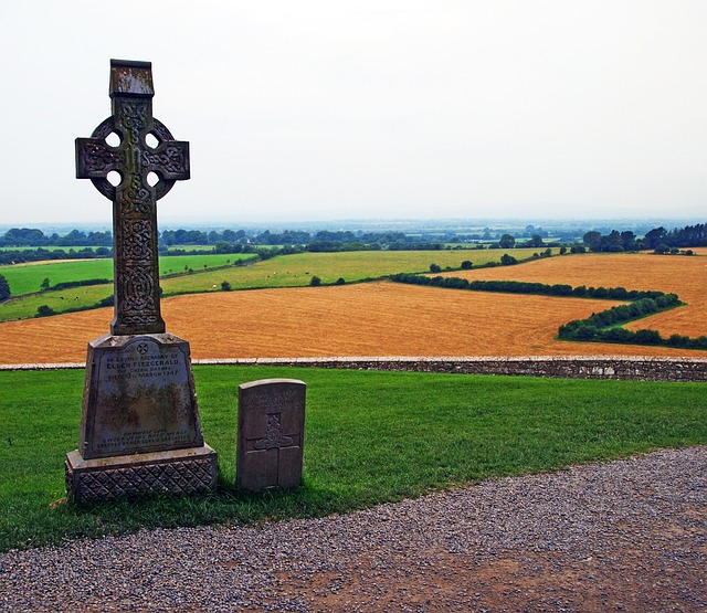 Free Tombstone Ireland photo and picture