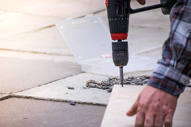 Download free HD stock image of Carpenter Carpentry Free Carpenter Carpentry photo and picture