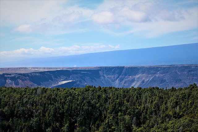 Free Kilauea Crater photo and picture