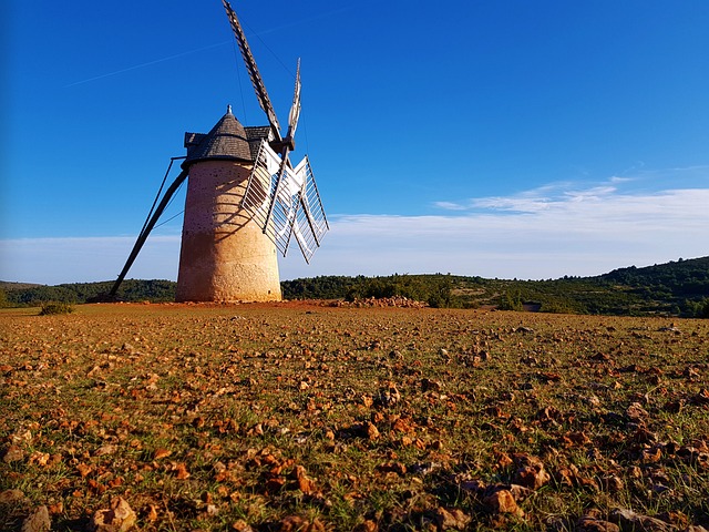 Free La Couvertoirade Windmill photo and picture
