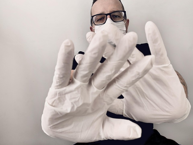 Free Man Gloves photo and picture