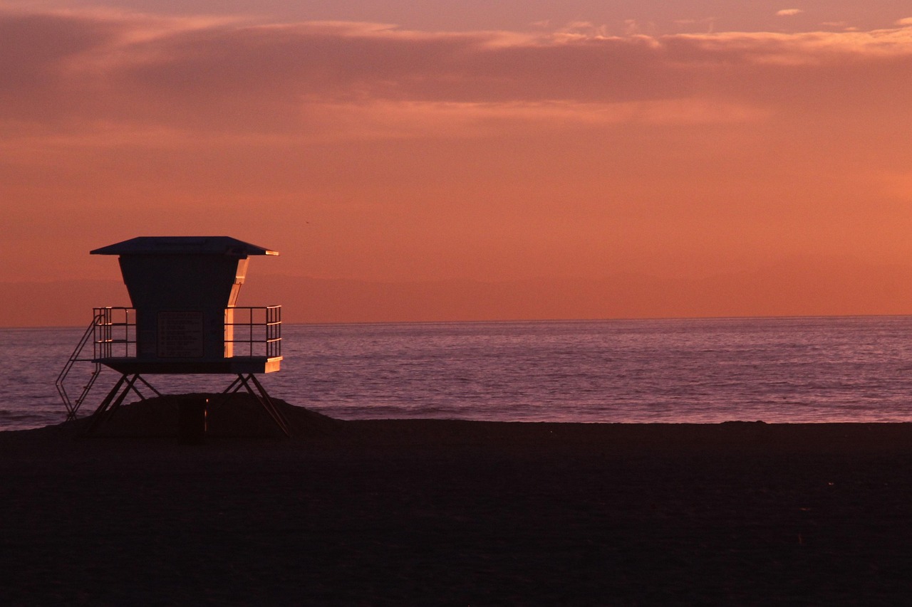 Sunset Beach Lifeguard Tower - Free photo on Pixabay