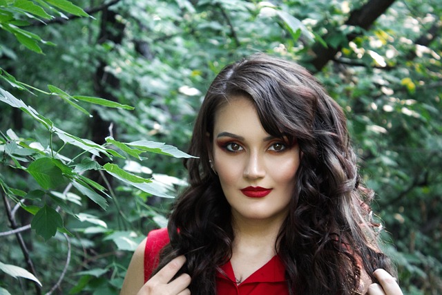 Free Young Woman Model photo and picture