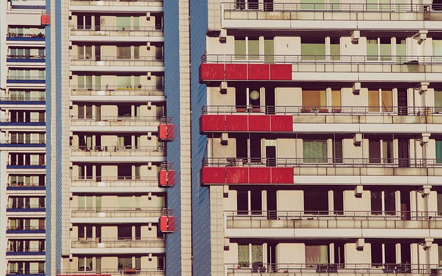 Bloque De Casas, Bloque De Pisos