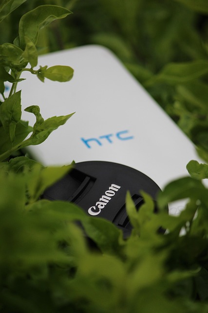 Free Htc Canonlens photo and picture