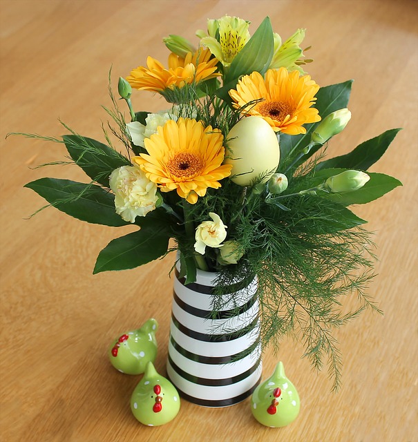 Free Easter Flower Wallpaper photo and picture