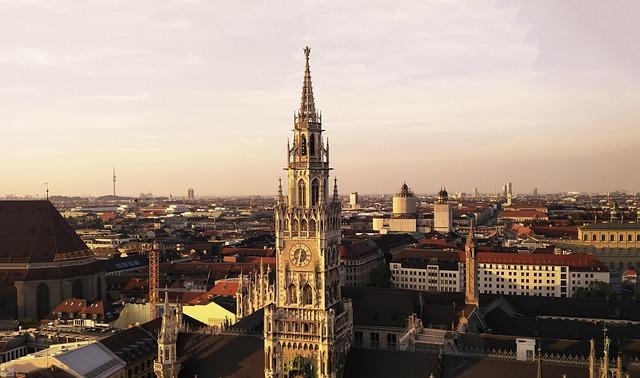 Free Munich Marienplatz photo and picture