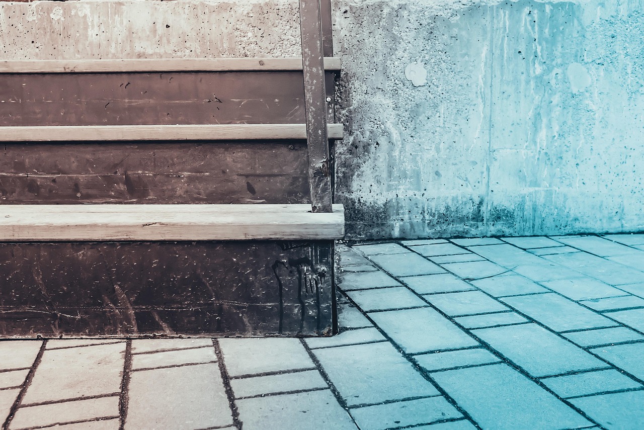 Stairs - free online jigsaw puzzle photo