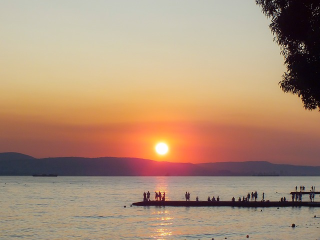 Free Sea Sky photo and picture