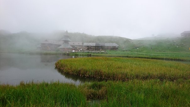 Free Parashar Lake Man Made Lake photo and picture