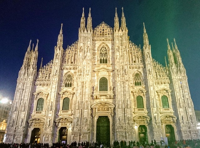 Free Duomo Di Milano Milan photo and picture