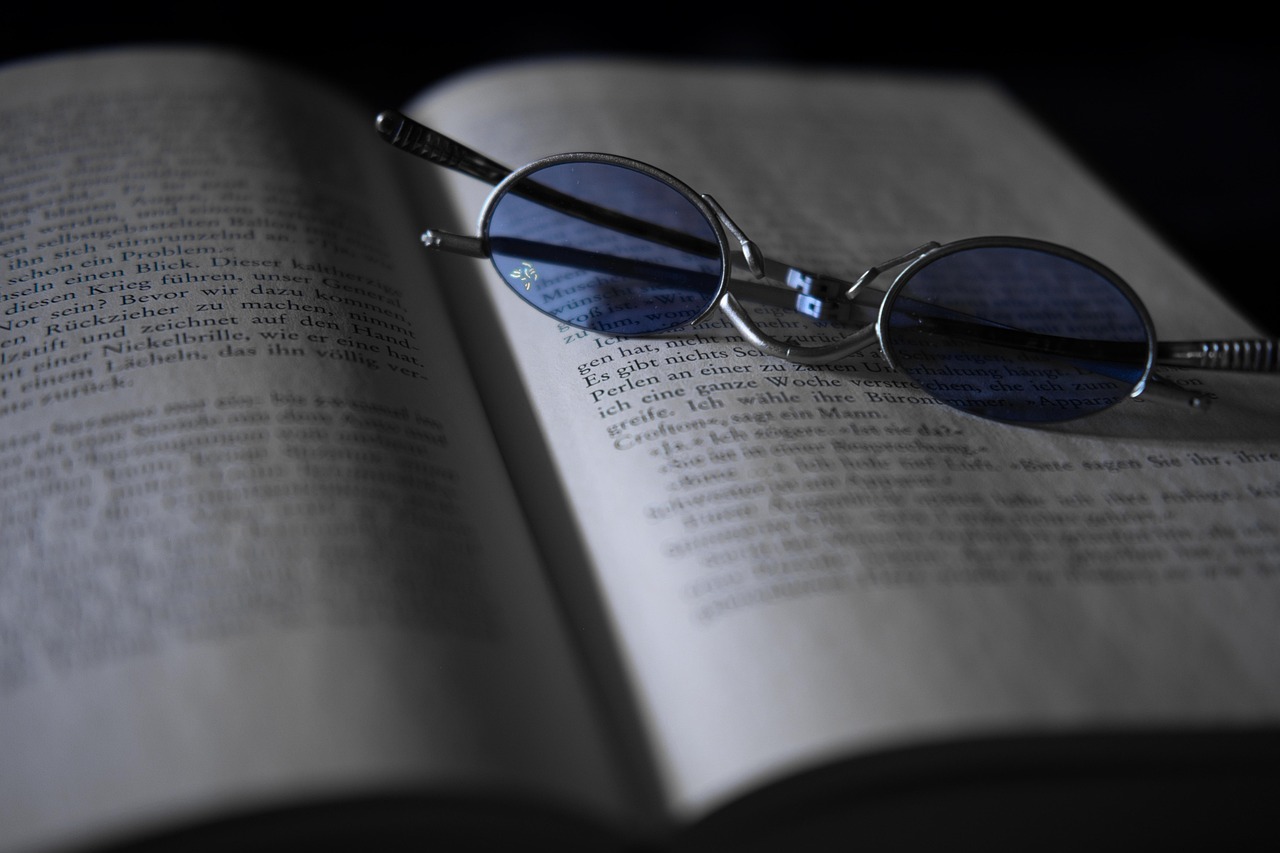 Un Livre Lunettes Lis Pages De - Photo gratuite sur Pixabay - Pixabay