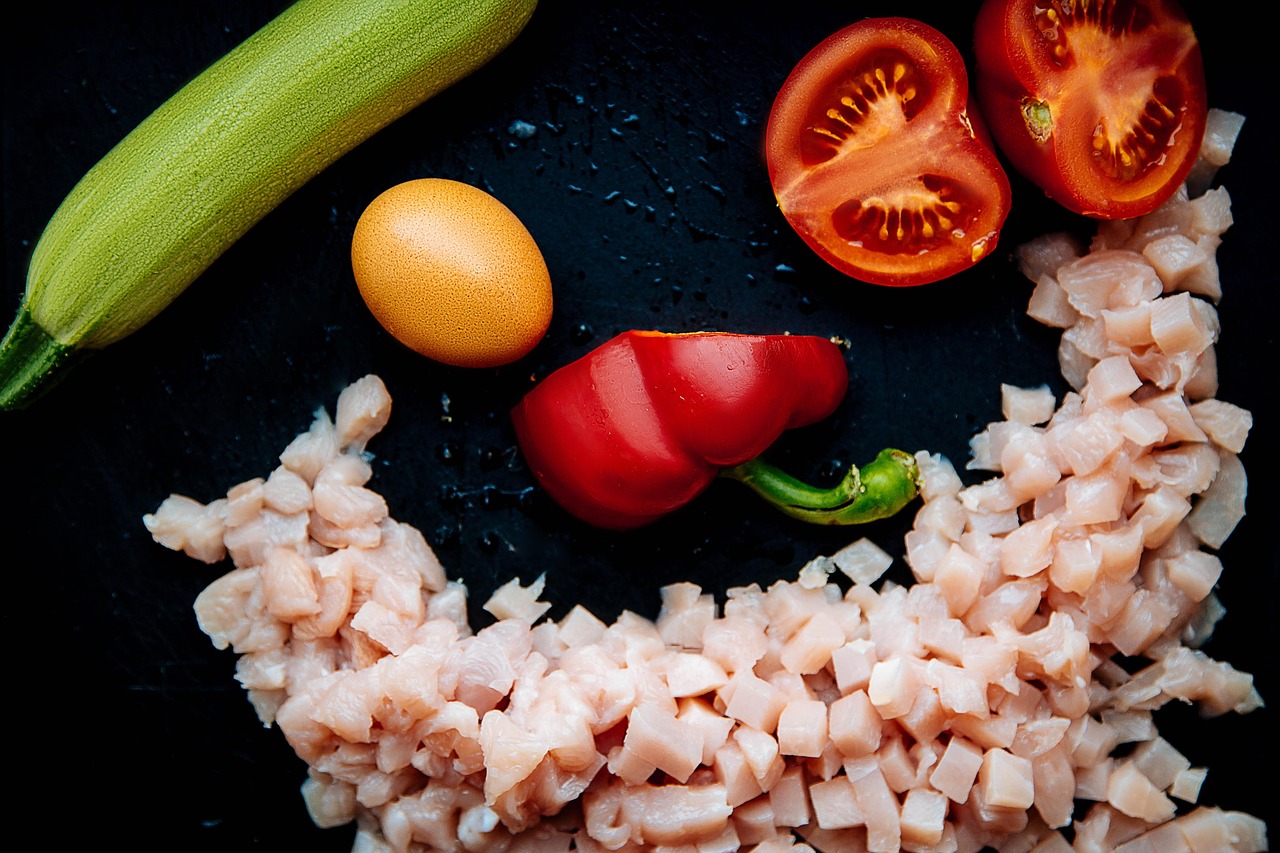 Борщ со свежей капустой, свеклой и мясом