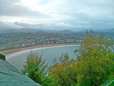 Free Spain San Sebastian photo and picture