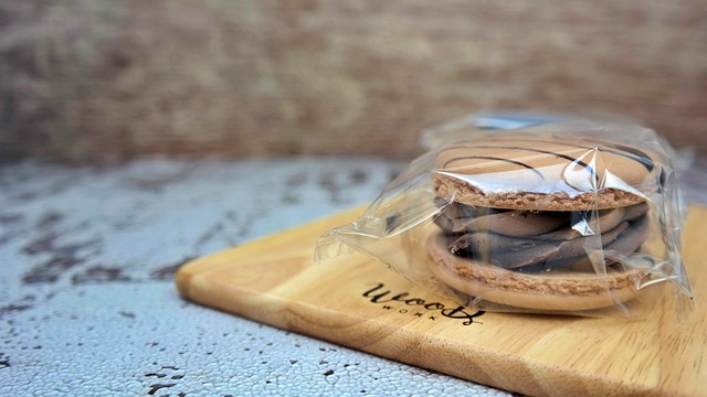 food, macaron, packing, macarons, dessert, sweet, brown dessert