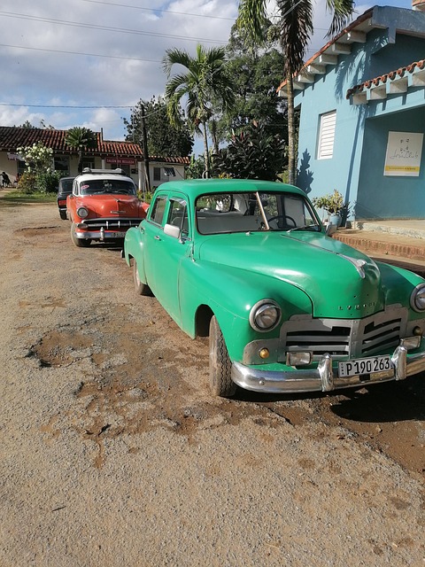 Free Cuba Old Cars photo and picture