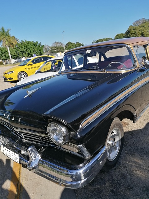 Free Cuba Old Cars photo and picture