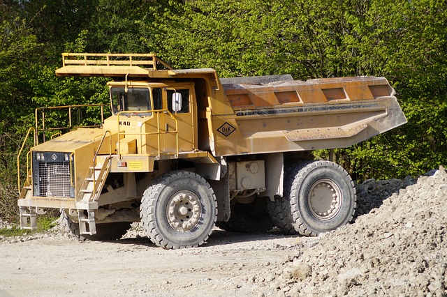 Free Open Pit Mining Vice photo and picture