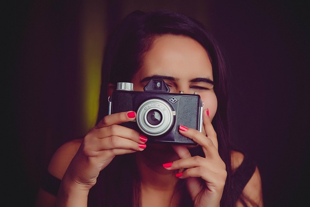 Free Model Camera photo and picture