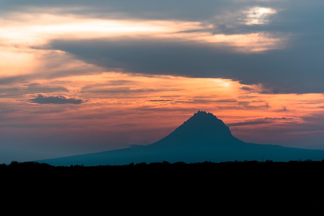 Free Mountain Sky photo and picture
