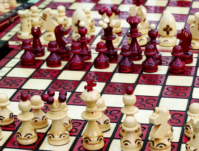 ajedrez-juego-caracteres-tablero-foto-gratis-en-pixabay-pixabay
