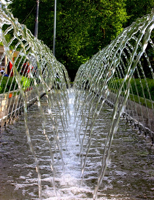 Free Fountain In The Park Water Drops photo and picture