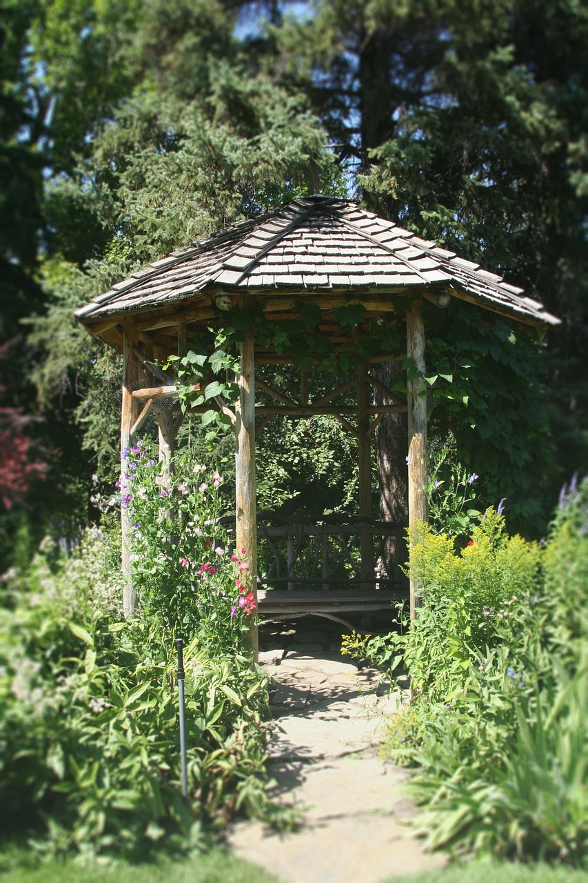 4 053 Gazebo Jardin Stock Photos, High-Res Pictures, and