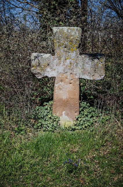 Free stone cross cross pilgrimage illustration