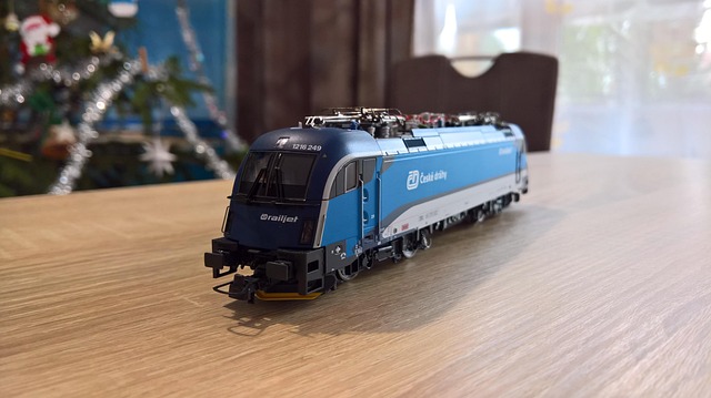 Free Model Train Railjet photo and picture