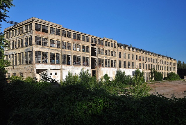 Free Old Factory Brownfield photo and picture