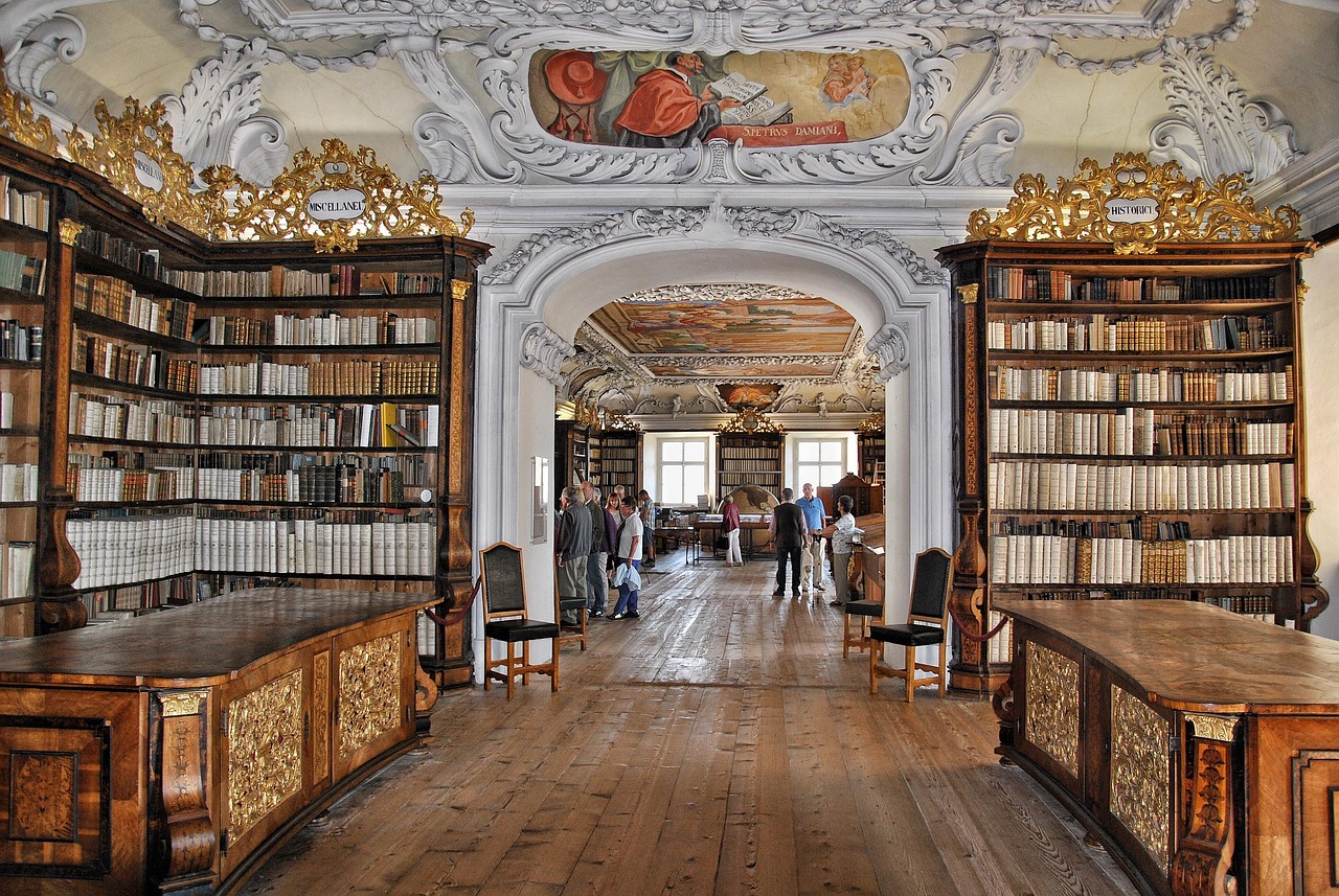 Monastery - free online jigsaw puzzle photo