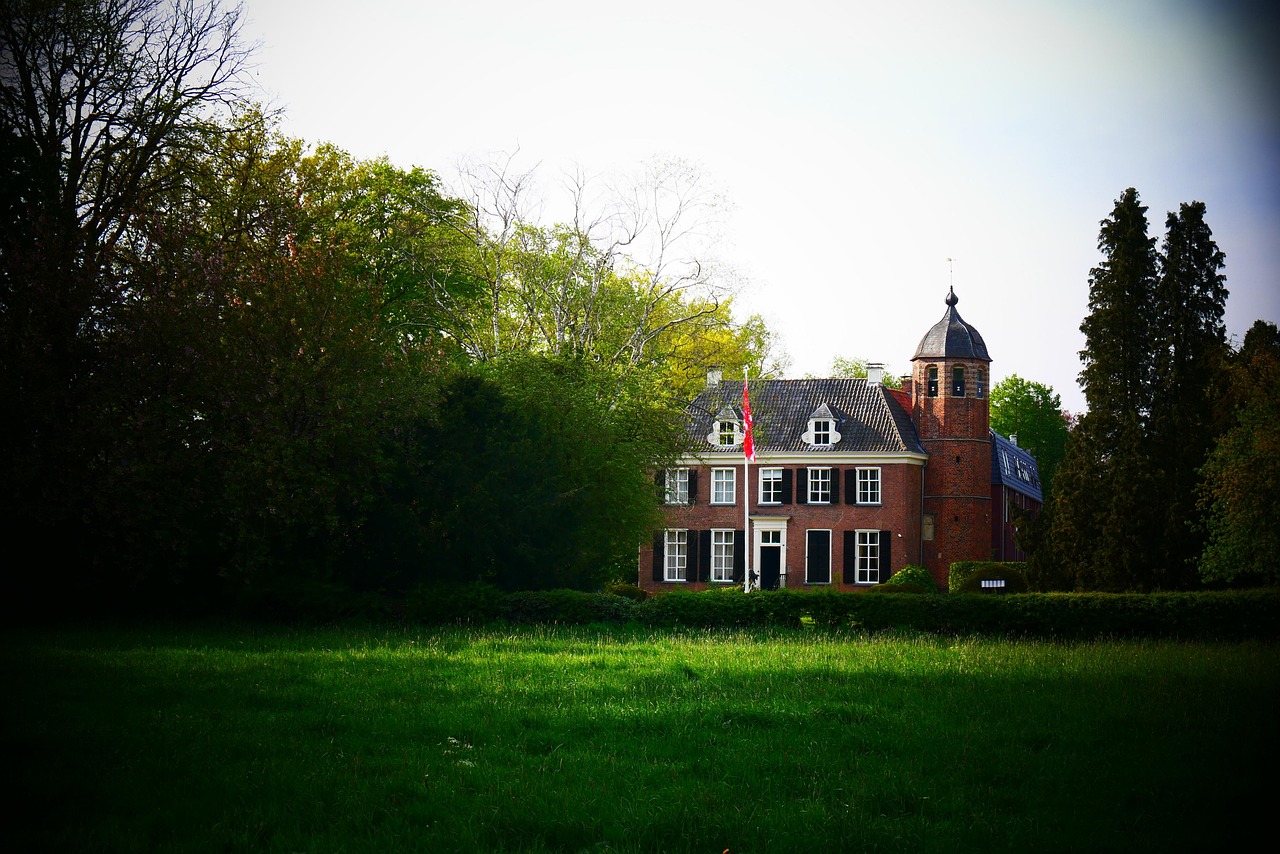 Castle - free online jigsaw puzzle photo