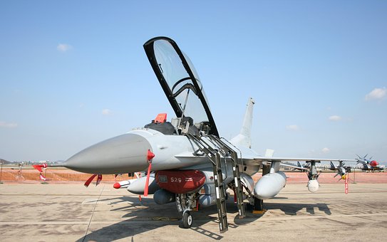 Free Airforce F-16 photo and picture