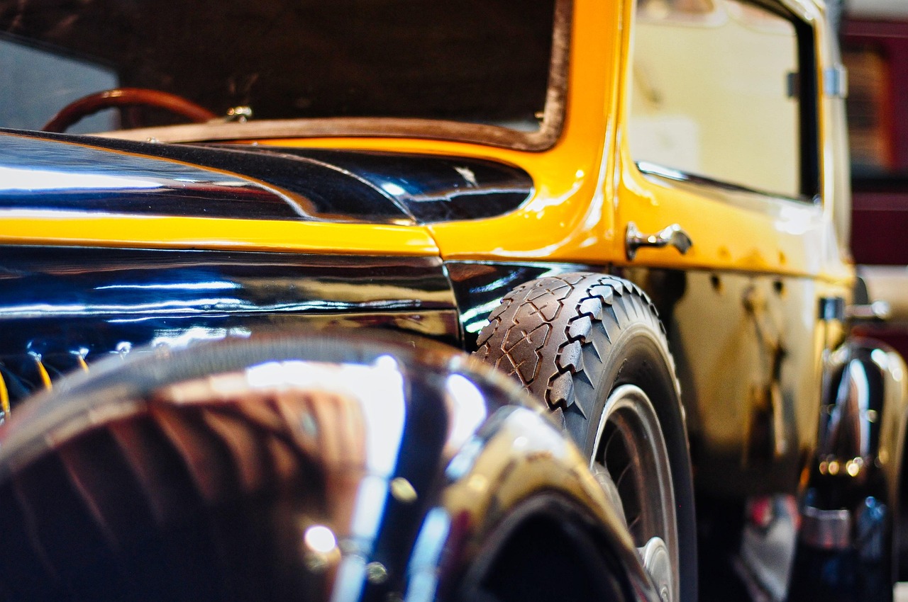 Bugatti - free online jigsaw puzzle photo