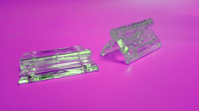 Free Hinge Plastic photo and picture