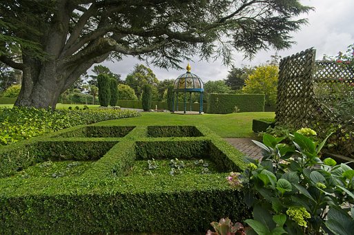 Free Larnach Castle Gardens Nz photo and picture